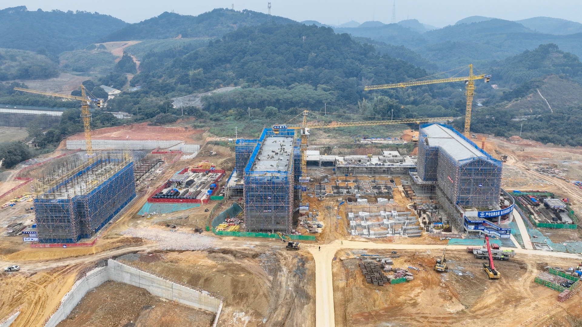 龍景六小、十二中_副本